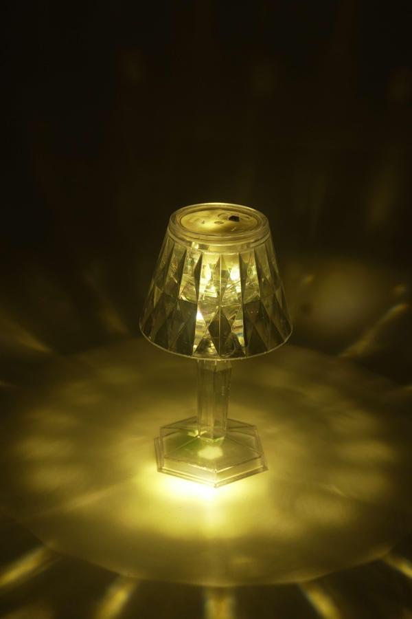 Abajur Şeklinde Küçük Gece Lambası - Image 1