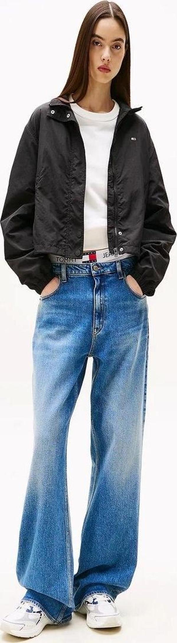 TJW ESSENTIAL JACKET EXT - Image 1