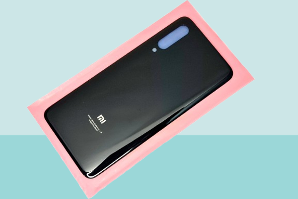 Xiaomi Mi 9 Uyumlu Arka Kapak Batarya Kapağı - SİYAH - Image 1