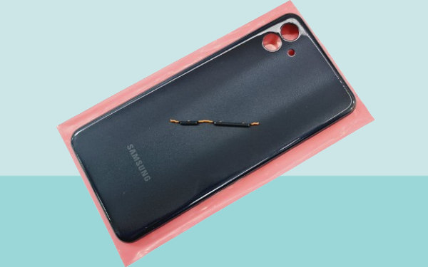 Samsung Galaxy A04 Uyumlu FULL KASA Arka Kapak Batarya Kapağı - SİYAH - Image 1