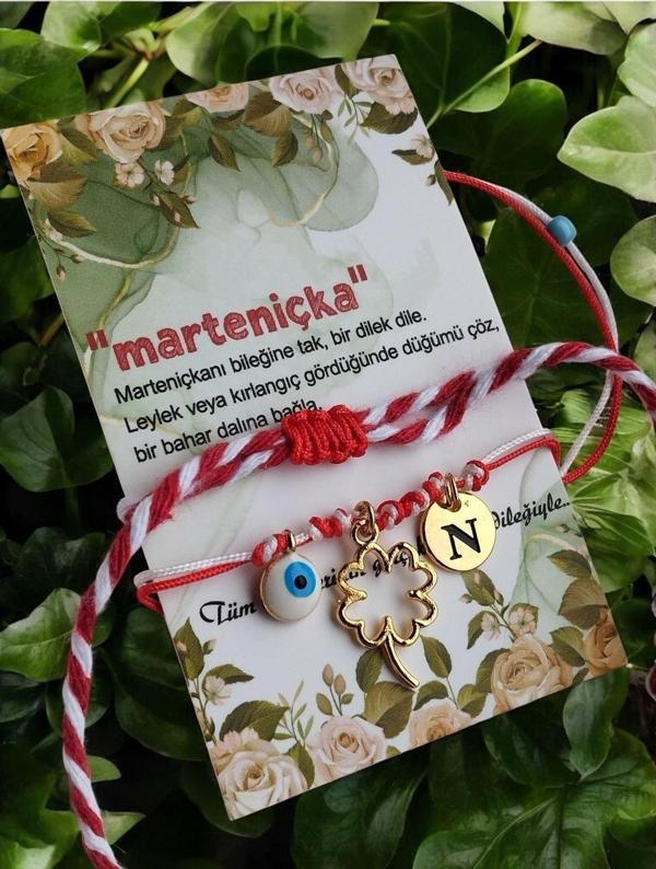 Kadınlar Gününe Özel, Harf Charm'lı Yonca Detaylı Marteniçka 2'li Bileklik - Image 1