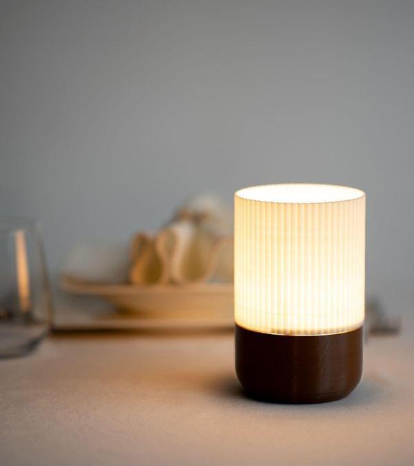 Ser3D Modern Tasarım Candle Serisi Masa Lambası & Aplik | Şarjlı - Image 1