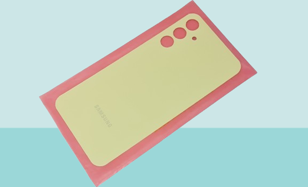 Samsung Galaxy A15 Uyumlu Arka Kapak Batarya Kapağı - SARI - Image 1
