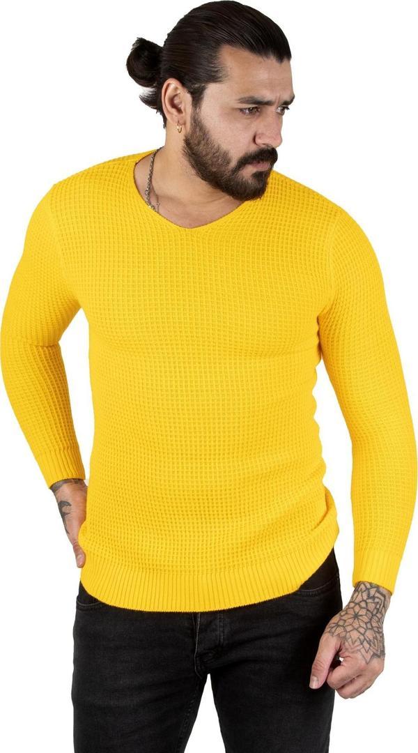 DeepSEA  Erkek Sarı Kare Desenli Dar Kesim V Yaka Triko Kazak 2300341 - Image 1