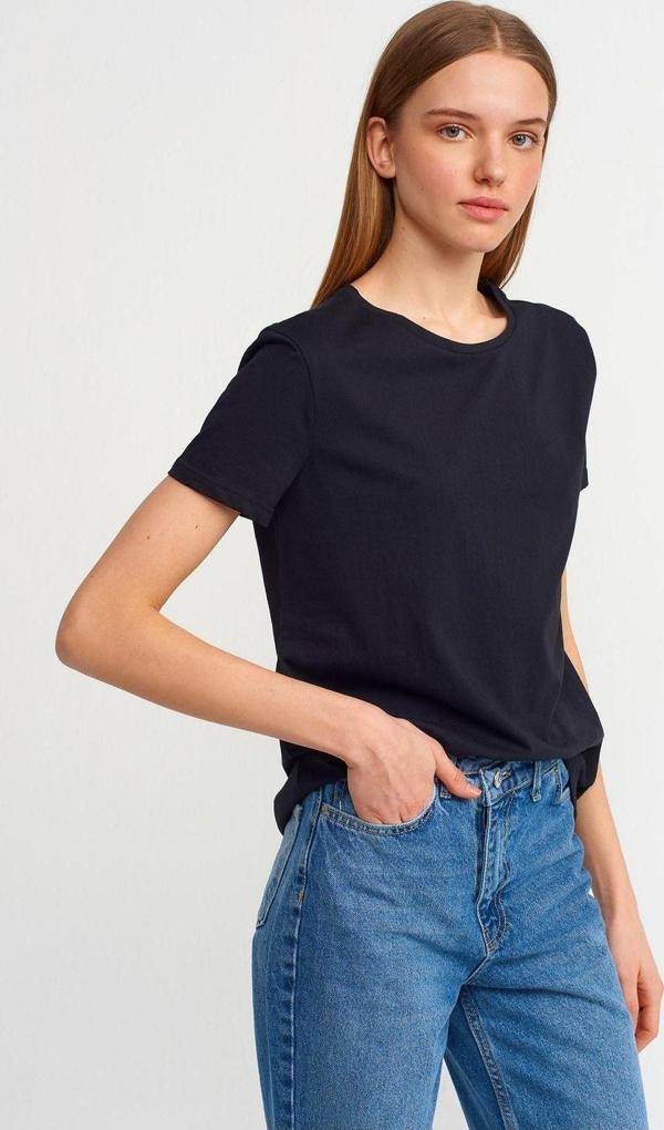 Dilvin Kadın Bisiklet Yaka Basic T-shirt - 3471 - Image 1