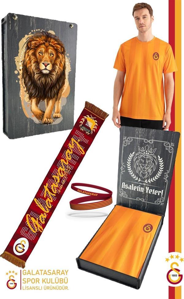 Galatasaray Orijinal Lisanslı Match Day T-Shirt + Bileklik + Atkı Set Hediyelik Ahşap Kutulu - Image 1