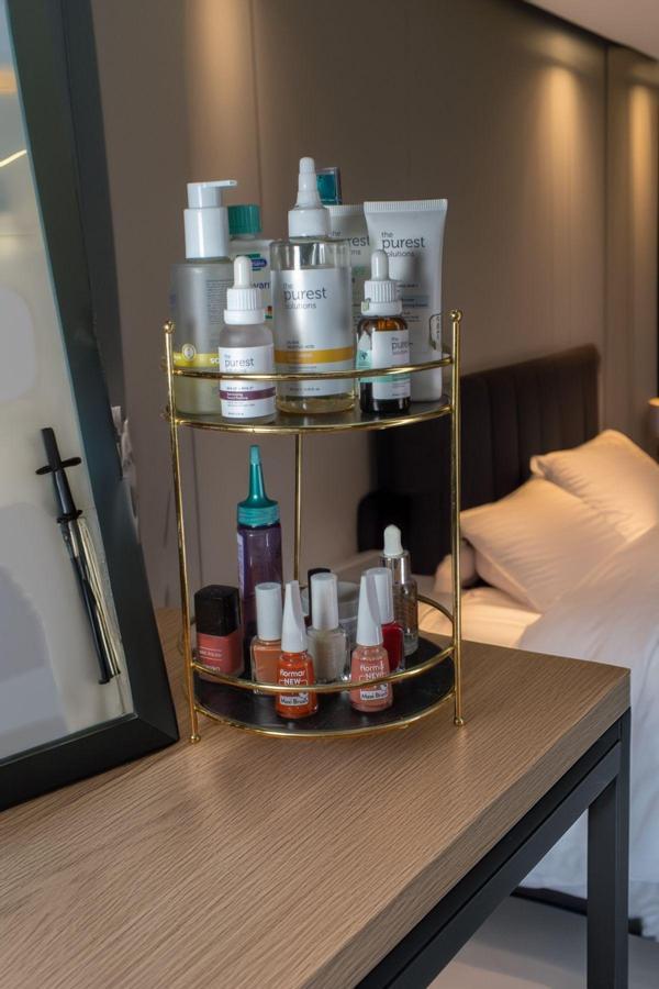 Metaltan Home Gold Banyo Kozmetik Takı Düzenleyici Mermer Desenli Çok Amaçlı 2 Katlı Organizer - Image 1