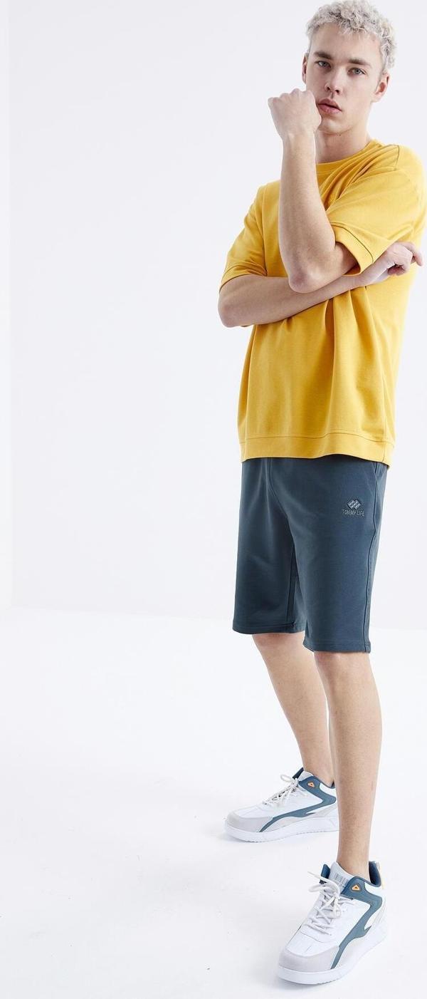 Orman Yeşili Bağcıklı Standart Kalıp Basic Erkek Şort - 81212 - Image 1