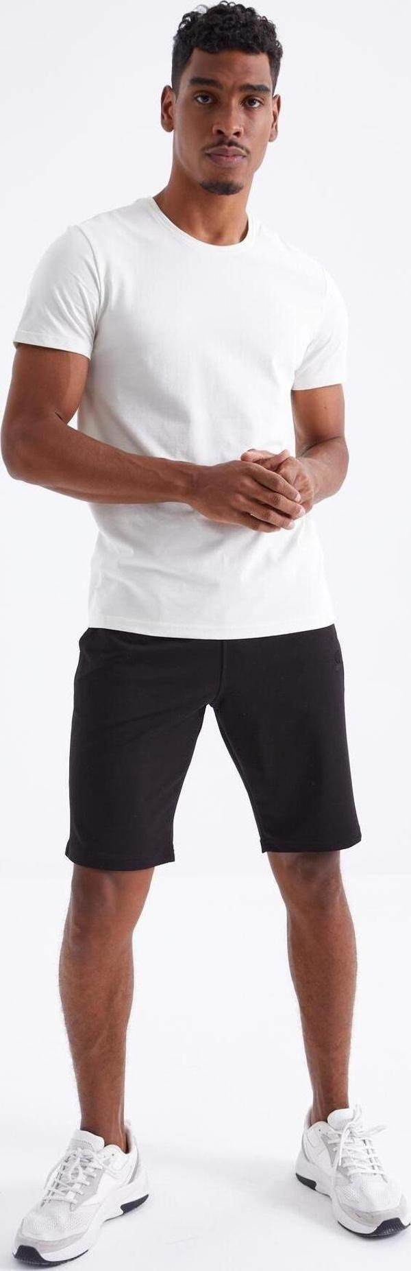 Siyah Bağcıklı Standart Kalıp Basic Erkek Şort - 81212 - Image 1