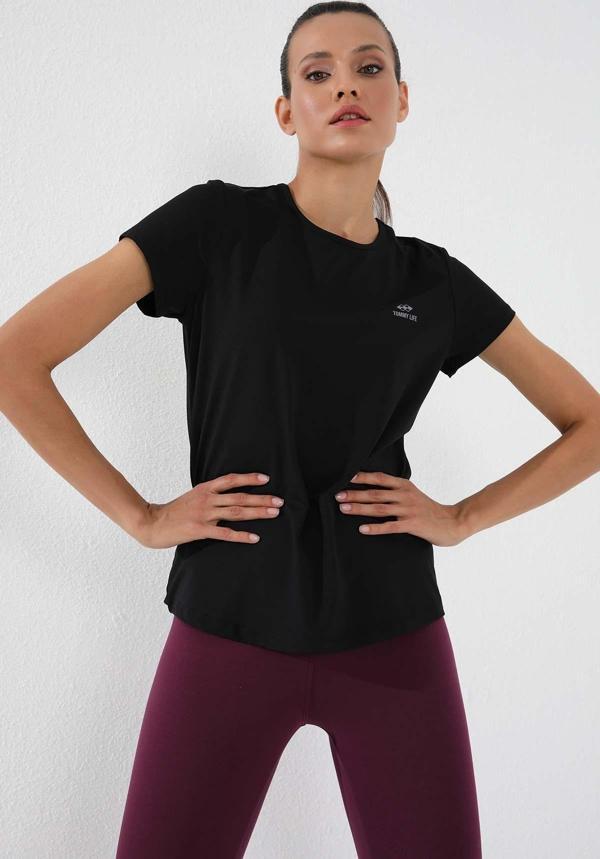 Siyah Basic Kısa Kol Standart Kalıp O Yaka Kadın T-Shirt - 97144 - Image 1
