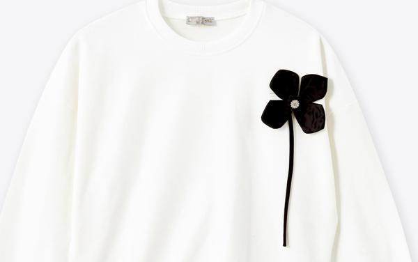 Kız Çocuk Siyah Çiçek Sweatshirt - Image 1