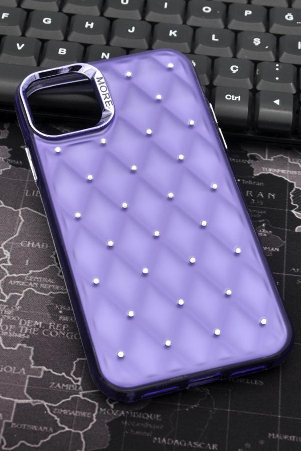 iPhone 15 Uyumlu Baklava Desenli Pırlanta Taşlı Sert Kapak Kılıf Mor - Image 1