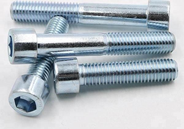 Ayaz M6X40 İmbus Civata 50 Adet DIN 912 Galvanizli - Image 1