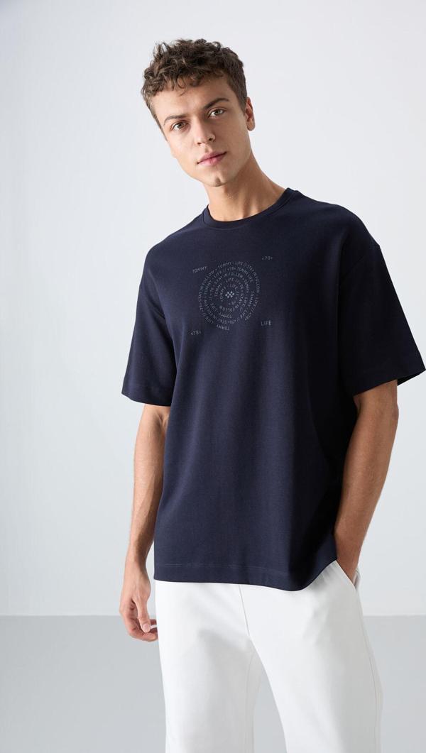 Lacivert Pamuklu Kalın Yumuşak Dokulu Oversize Fit Baskılı Erkek T-Shirt - 88324 - Image 1