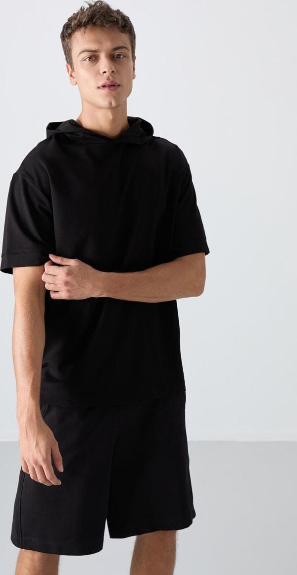 Siyah Pamuklu Kalın Yumuşak Dokulu Oversize Fit Basic Erkek T-Shirt - 88352 - Image 1