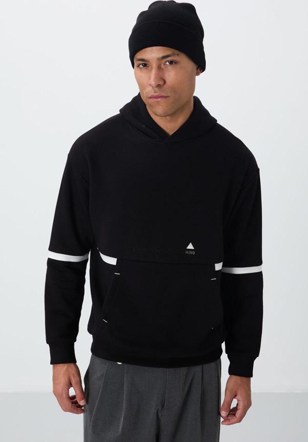 Siyah Pamuklu Kalın İçi Tüylü Yumuşak Dokulu Comfort Fit Nakışlı Erkek Sweatshirt - 88417 - Image 1