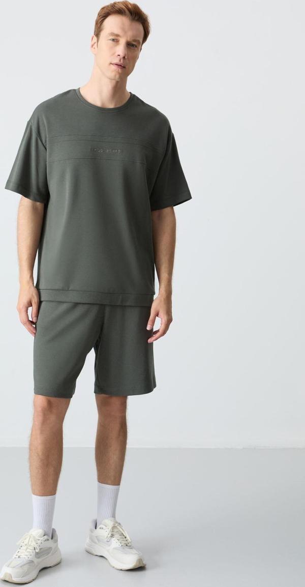 Haki Pamuklu Kalın Yumuşak Dokulu Oversize Fit Basic Erkek Şort Takım - 85257 - Image 1