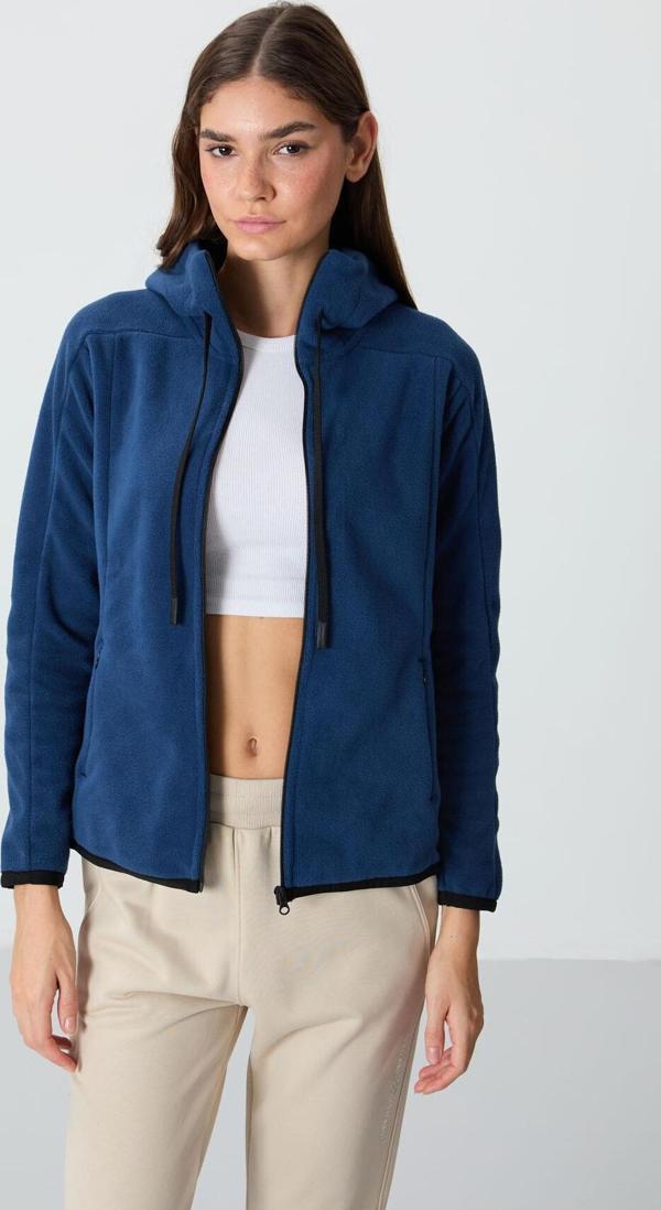 Parlament Kalın Yumuşak Dokulu Kapüşonlu Standart Fit Nakışlı Polar Kadın Sweatshirt -97287 - Image 1