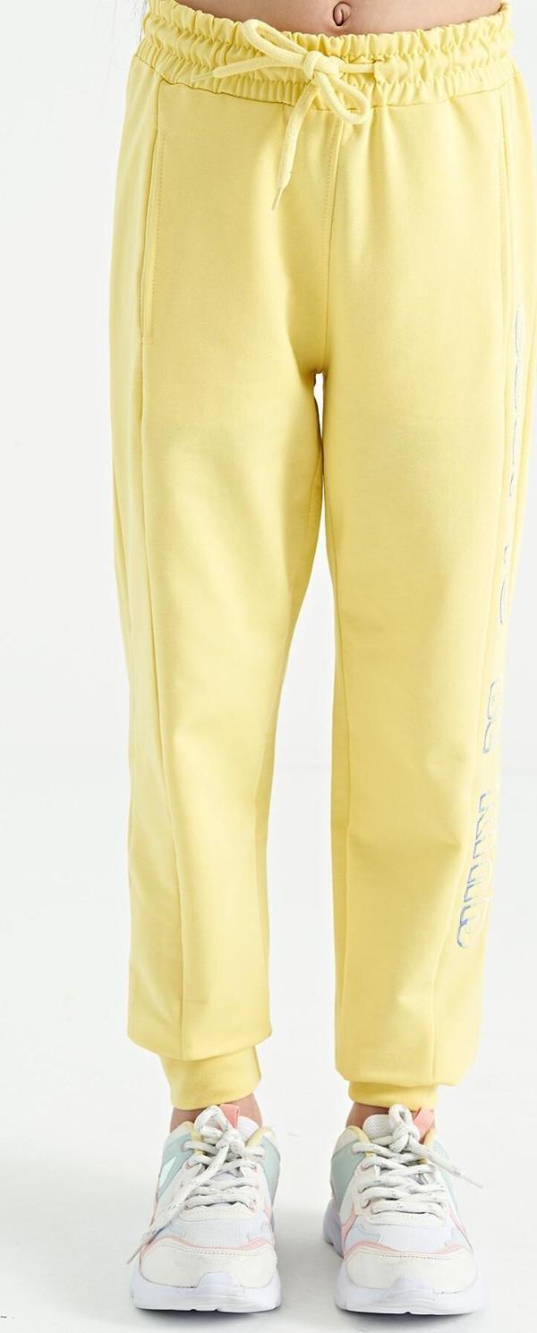Limon Yan Yazı Nakışlı Bağcıklı Standart Kalıp Jogger Kız Çocuk Eşofman Alt - 75123 - Image 1