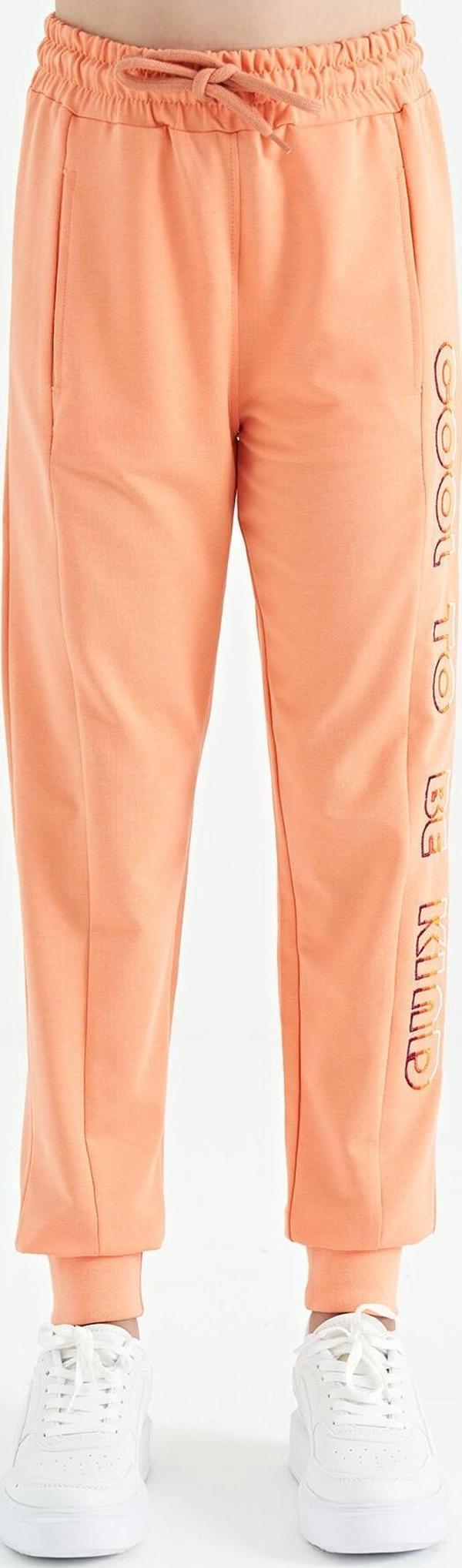 Kavun Içi Yan Yazı Nakışlı Bağcıklı Standart Kalıp Jogger Kız Çocuk Eşofman Alt - 75123 - Image 1