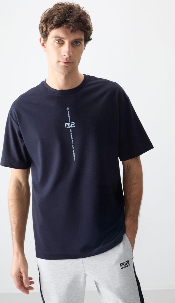 Lacivert Pamuklu Kalın Yumuşak Dokulu Oversize Fit Baskılı Erkek T-Shirt - 88373 - Image 1