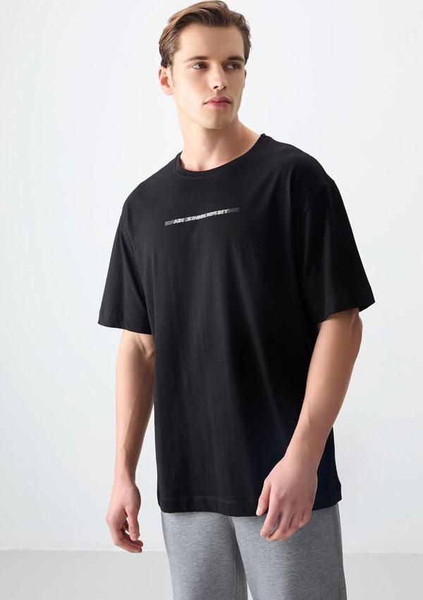Siyah %100 Pamuk Kalın Yumuşak Dokulu Oversize Fit Baskılı Erkek T-Shirt - 88358 - Image 1