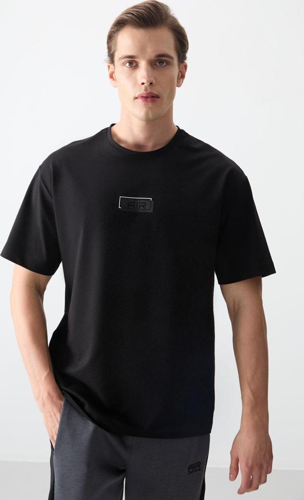 Siyah Pamuklu Kalın Yumuşak Dokulu Oversize Fit Baskılı Erkek T-Shirt - 88376 - Image 1