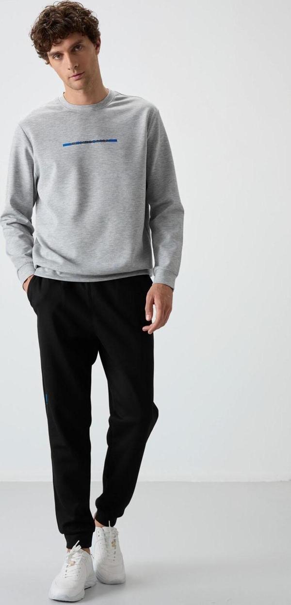Kar Melanj - Siyah Pamuklu Kalın Yumuşak Dokulu Comfort Fit Baskılı Erkek Eşofman Takım - 85239 - Image 1