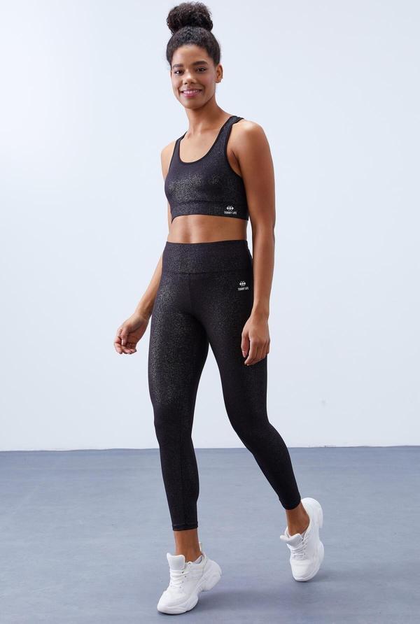 Siyah-gümüş - Siyah Yüksek Bel Toparlayıcılı Sırt Detaylı Slim Fit Büstiyer Kadın Tayt Takım - 95281 - Image 1