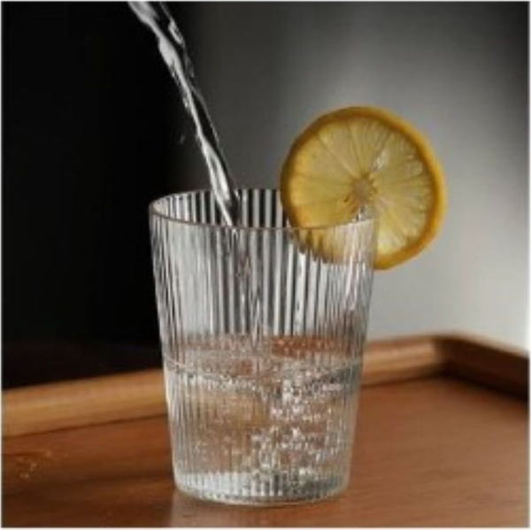 2 ADET ÇİZGİLİ ORİGAMİ STİL BARDAK 250ML KAHVE VE SUNUM BARDAĞI - Image 1