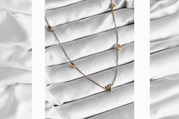 Çelik Gold Renk Minimal Kalp Model Kolye  - Image 1