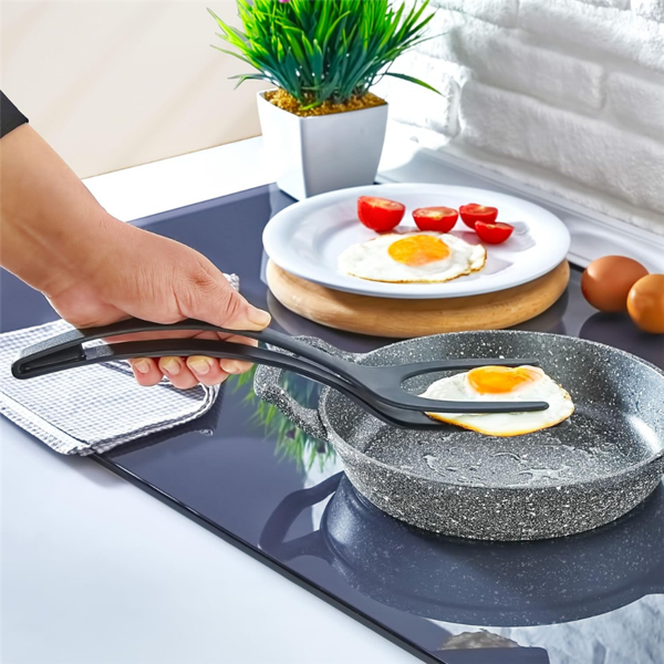Pratik Yanmaz Yapışmaz Sert Plastik Maşalı Spatula Mutfak Yemek Servis Spatulası - Image 1