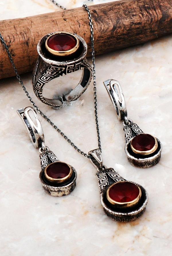 Yakut Taşlı Tasarım Elişi Gümüş Set 2274 - Image 1