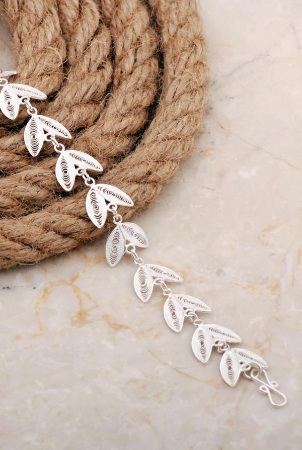 Midyat Telkari Sanatı İşlemeli Elişi Yaprak Gümüş Bileklik 4661 - Image 1