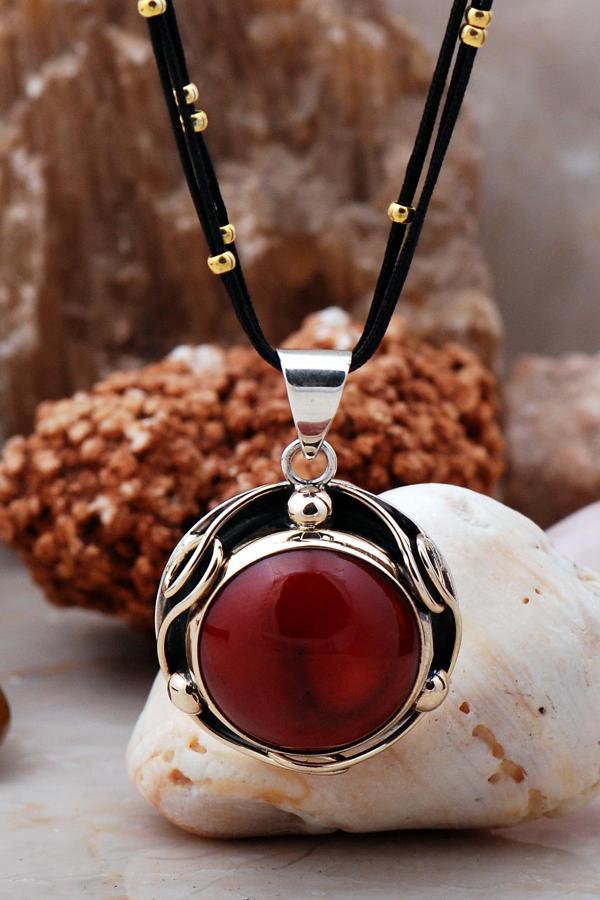 Mercan Taşlı Elişi Gümüş Tasarım Kolye 6900 - Image 1