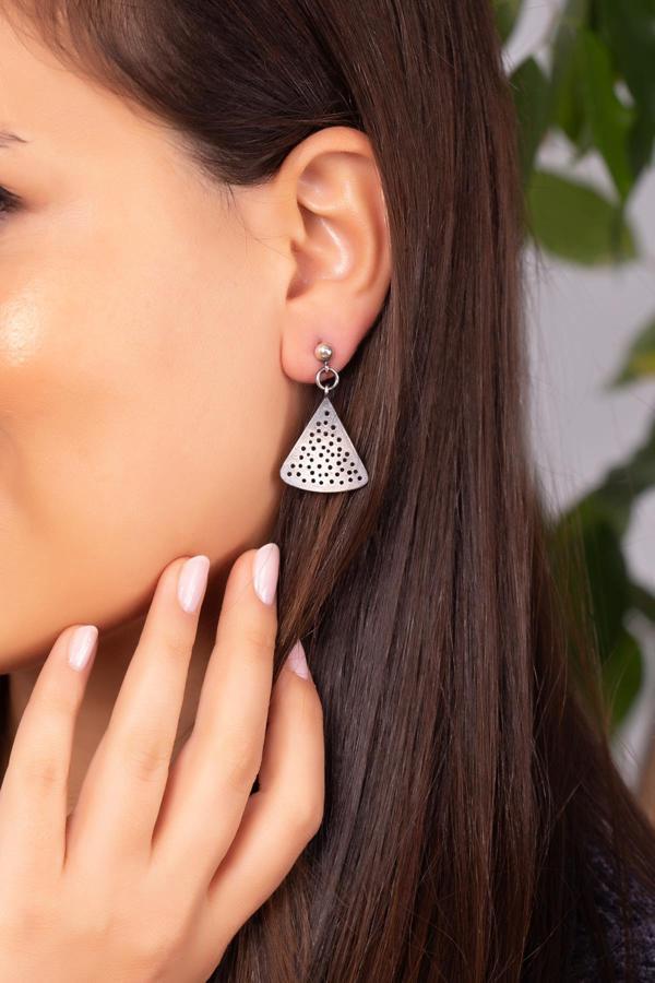 Üçgen Tasarımlı Elişi Tasarım Gümüş Küpe 4265 - Image 1