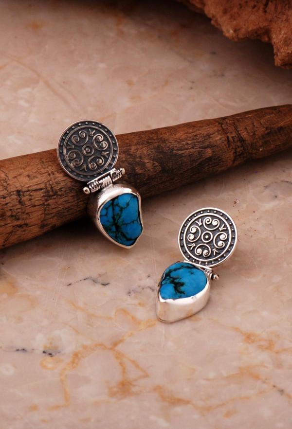 Turkuaz Taşlı Elişi Tasarım Gümüş Küpe 5394 - Image 1