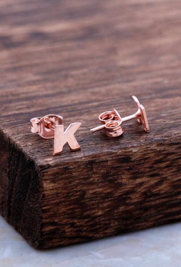 K Harfi Rose Gümüş Küpe 5975 - Image 1