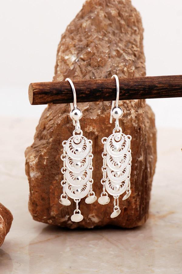 Telkari İşlemeli Elişi Orta Boy Pullu Gümüş Küpe 6999 - Image 1