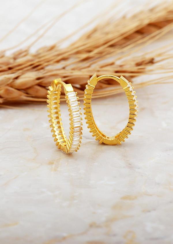 Baget Taşlı Büyük Boy Altın Kaplama Gümüş Oval Halka Küpe 7127 - Image 1