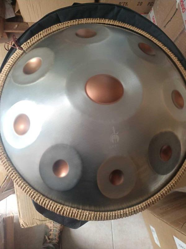 Lucetta 22 İnç 56 Cm Profesyonel Silver & Gold Renk Ful Set Handpan Hangdrum - Image 1