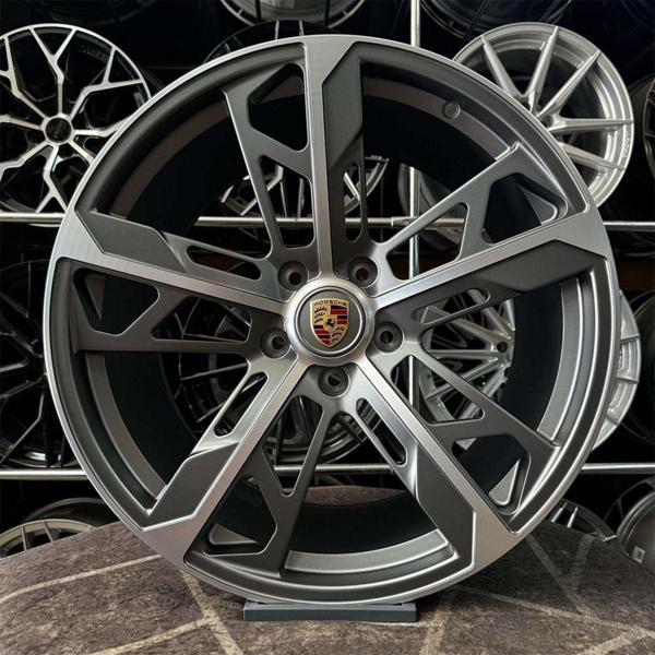 Kormetal 21 İnç 5X130 Porsche Macan Ön 9.5 Uyumlu Arka 11.5 Ofset Gun Metal Elmas - Image 1