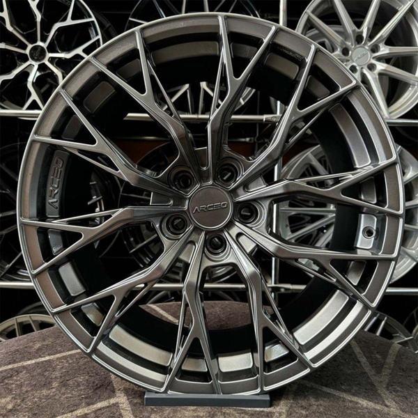 Arceo 19 İnç 5X112 Roma Uyumlu Titanyum Jant Modeli Volkswagen - Image 1