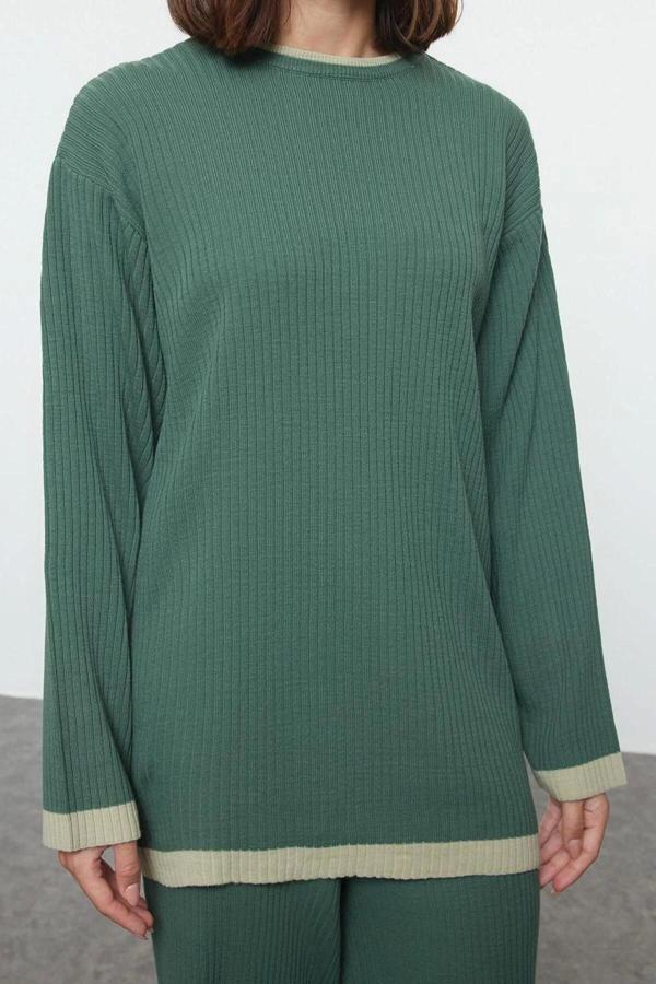 Tarz Kadın Modern Normal Bel Geniş Paça Bisiklet Yaka Yeşili Renkli Biye Detaylı Triko Alt-Üst Takım - Image 1