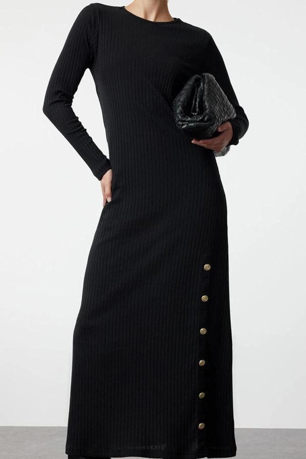 Moda Stil Fitted Bisiklet Yaka Maxi Boy Tesettür Düğme Detaylı Fitilli Örme Elbise - Image 1