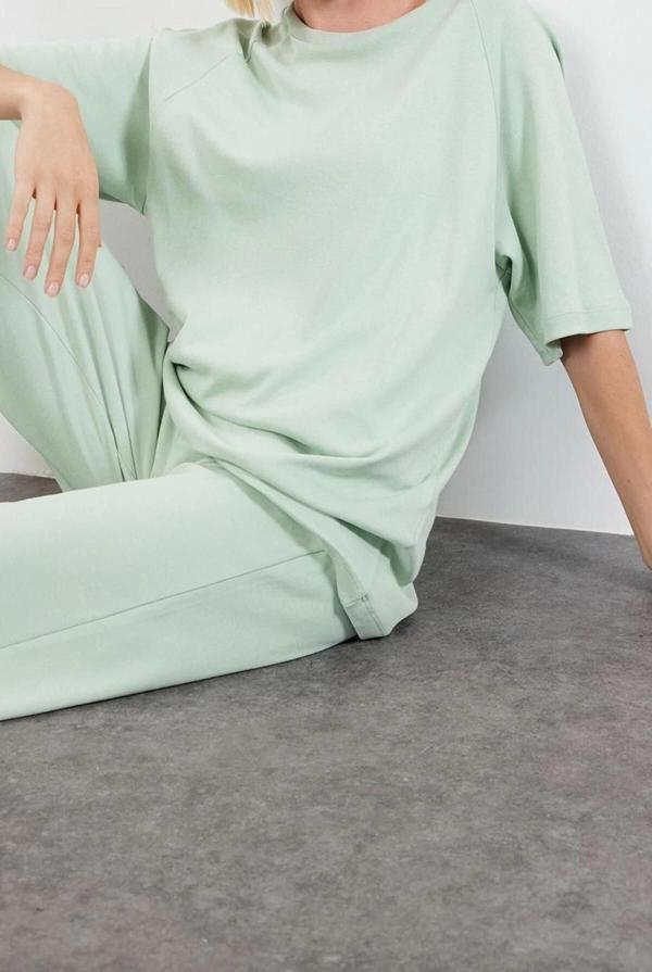 Tarz Kadın Normal Bel Geniş Paça Rahat Kalıp Wide Leg Geniş Paça Örme Bluz Pantolon Alt-Üst Takım - Image 1
