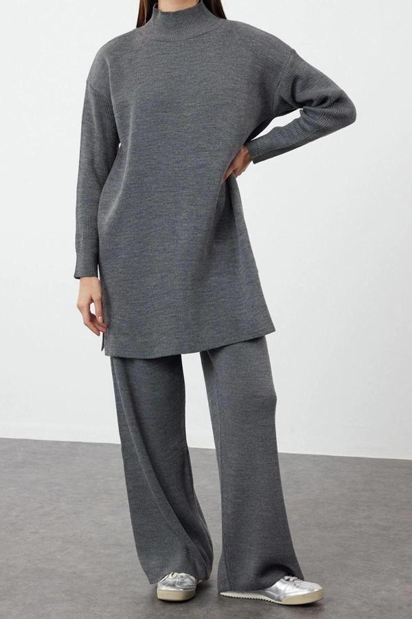 Moda Düz Balıkçı Yaka Düşük Kol Casual Günlük Yırtmaçlı Geniş Paça Triko Alt-Üst Takım - Image 1