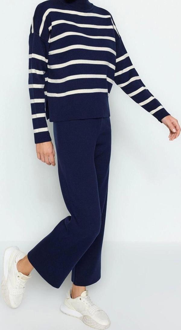 Moda Triko Bisiklet Yaka Düşük Kol Casual Günlük Ekru Triko Pantolonlu Alt-Üst Takım - Image 1