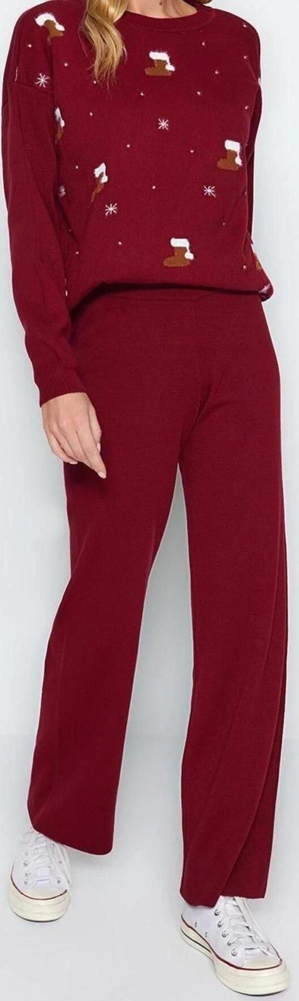 Moda Yılbaşı Bisiklet Yaka Günlük Kırmızı Yılbaşı Temalı Yumuşak Dokulu Tüylü Triko Alt-Üst Takım - Image 1