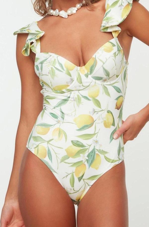 Kadın Moda Sabit Kap Askılı Brief Yaka Meyve Desenli Balkonet Fırfırlı Regular Mayo - Image 1